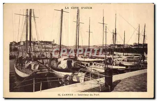 Cartes postales Cannes Interieur du Port Bateaux