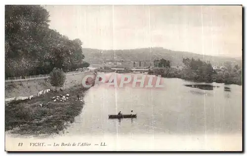 Cartes postales Vichy Les Bords de I Allier