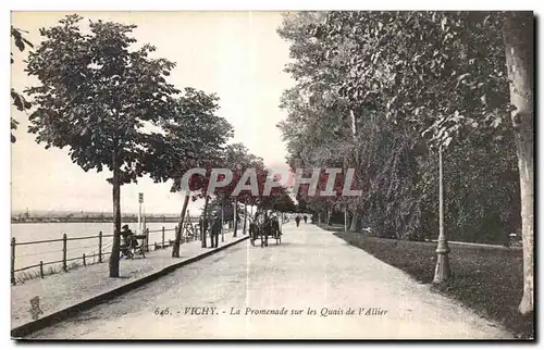 Ansichtskarte AK Vichy La Promenade sur les Quais de I Allier