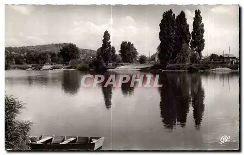 Cartes postales Vichy Les Bords de I Allier