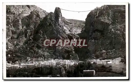 Ansichtskarte AK Route des Gorges du verdon Moutier Sainte Marie Vue generale et la chaine de l Etoile