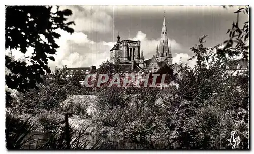 Cartes postales Guingamp Basilique Notre Dame de Bon Secours Vue du Trieux