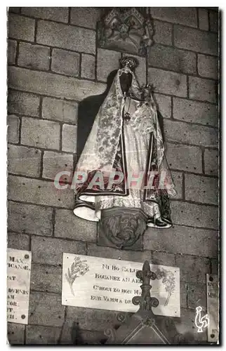 Ansichtskarte AK Guingamp Basilique Notre Dame de Bon Secours La Vierge Noire