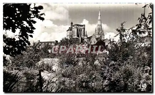 Cartes postales Guingamp Basilique Notre Dame de Bon Secours vue du Trieux