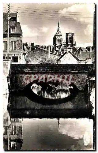 Cartes postales Guingamp Basilique Notre Dame de Bon Secours Le Pont Saint Michel et le Trieux