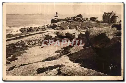 Ansichtskarte AK Cote De Granit Ploumanac h Le Phare bati sur un massif de roches