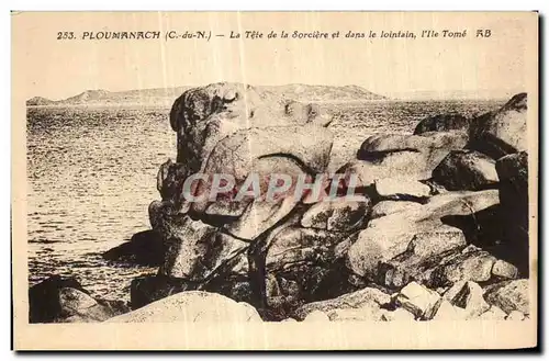 Cartes postales Ploumanac h La Tete de la Sorciere dt le lointain l ile Tome