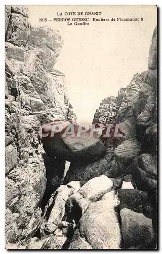 Cartes postales La Cote De Granit Rochers de Ploumanac h Le Gouffre