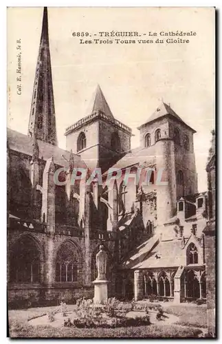 Ansichtskarte AK Treguier La Cathedrale Les trois tours vues du cloitre