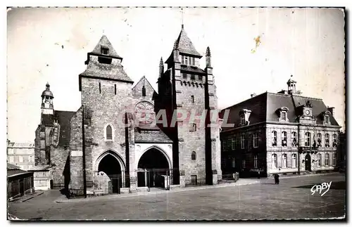 Ansichtskarte AK Saint Brieuc La Cathedrale et Hotel de Ville