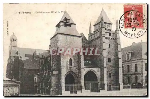 Cartes postales Saint Brieuc La Cathedrale et Hotel de Ville