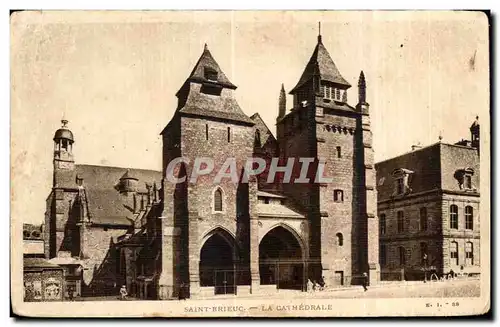 Cartes postales Saint Brieuc La Cathedrale