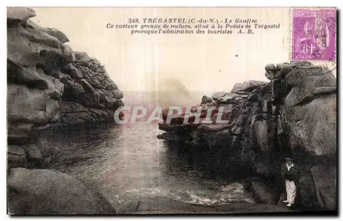 Cartes postales Tregastel Le Gouffre Ce curieux groupe de rochers situe a la Pointe de Tregastel provoque l admi