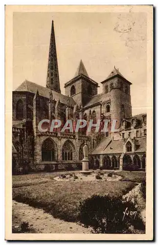 Cartes postales Treguier Abside de la Cathedrale tour d Hastings et le Cloitre