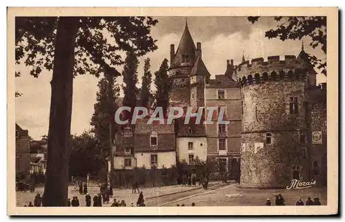 Ansichtskarte AK Vitre Place Saint Yves La Tour d Embas Vestige de la Ville fortifiee