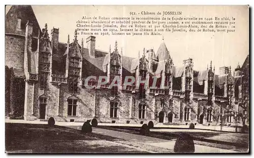 Cartes postales Chateau de Josselin Alain de Rohan commence la reconstitution dela facade actuelle en Charles Lo