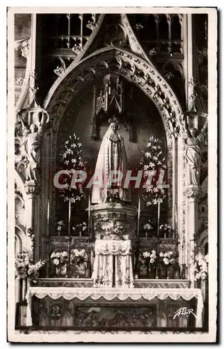 Cartes postales Josselin (Morbihan) La Basilique Statue de Notre Dame du Roncier