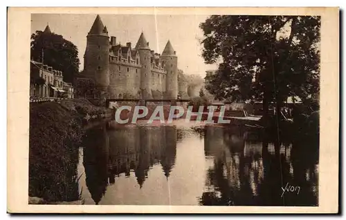 Cartes postales Bretagne Josselin (Morbihan) Facade Occidentale du Chateau Retlets dans I Oust