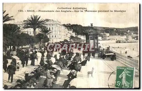 Ansichtskarte AK Nice Promenade des Anglais Sur la Terrasse pendant la Musique