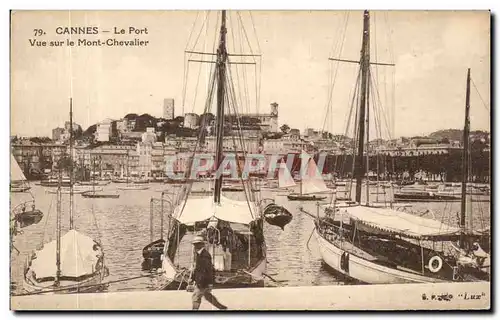 Cartes postales Cannes Le Port Vue sur le Mont Chevalier Bateaux