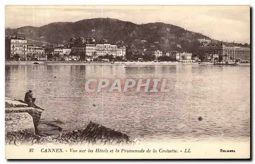 Cartes postales Cannes Vue Sur les Hotels et la promenade de la Croisette