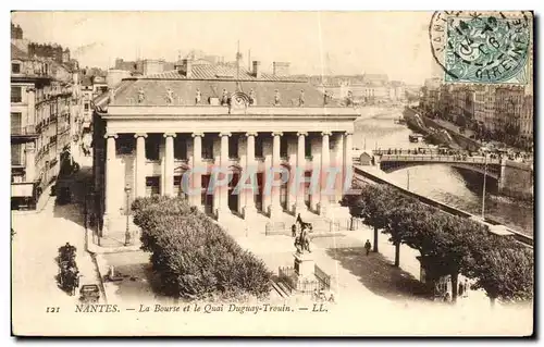 Cartes postales Nantes Le Bourse et le Quai Duguay Trouin