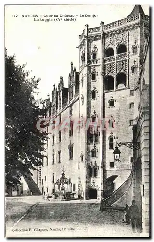 Ansichtskarte AK Nantes Cour du Chateau Le Donjon La Loggia (XV siecle)