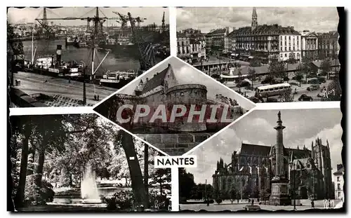 Cartes postales Nantes Le Port Place du Commerce Le Chateau des Ducs