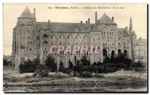 Ansichtskarte AK Solesmes (Sarthe) Abbaye des Benedictins vue de face
