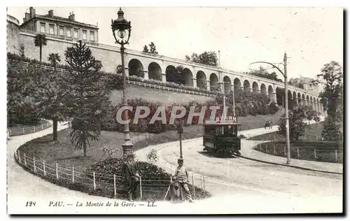 Ansichtskarte AK Pau La Montee de la Gare Tramway