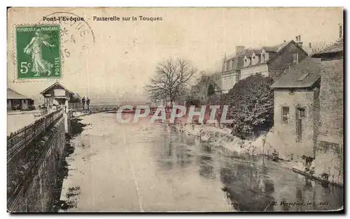 Cartes postales Pont I Eveque Passerelle sur la Touques