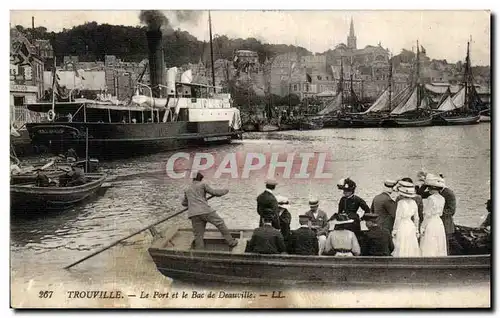 Cartes postales Trouville Le Port et le Bac de Deauville Bateau