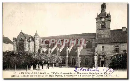 Ansichtskarte AK Luxeuil Les Bains L Eglise Paroissiale Monument historique du relie a I Abbaye par un cloitre