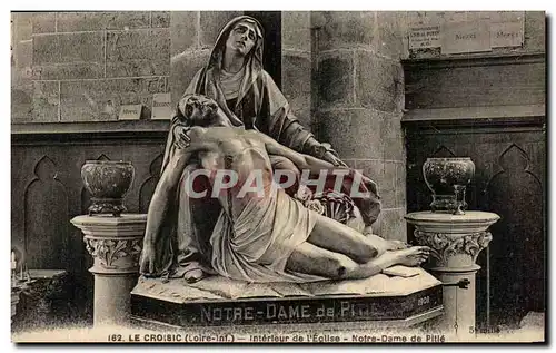 Ansichtskarte AK Le Croisic (Loire Inf) Interleur de I Eglles Notre Dame de Pitie Christ