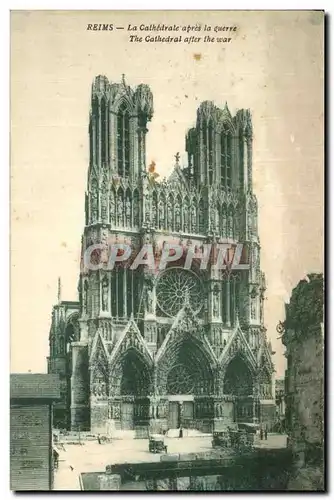 Ansichtskarte AK Reims La Cathedrale apres la guerre The Cathedral after the war