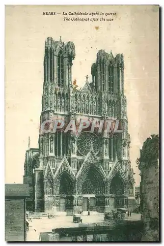 Cartes postales Reims La Cathedrale apres la guerre The Cathedral after the war
