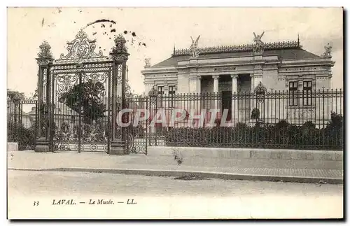 Cartes postales Laval Le Musee