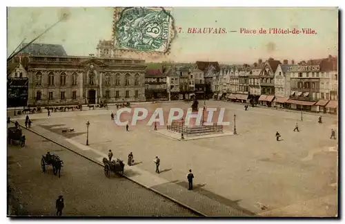 Cartes postales Beauvais Place de I Hotel de Ville