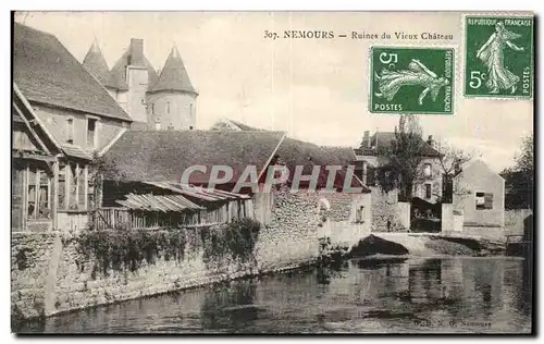 Ansichtskarte AK Nemours Ruines du Vieux Chateau