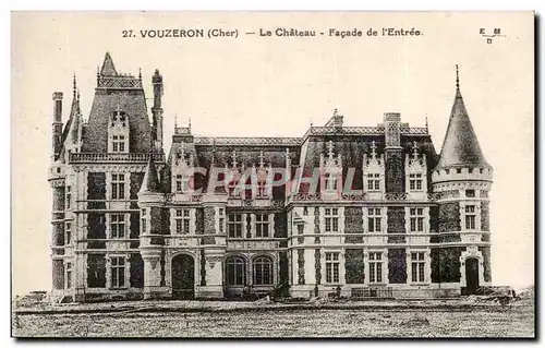 Ansichtskarte AK Vouzeron Le Chateau Facade de I Entree