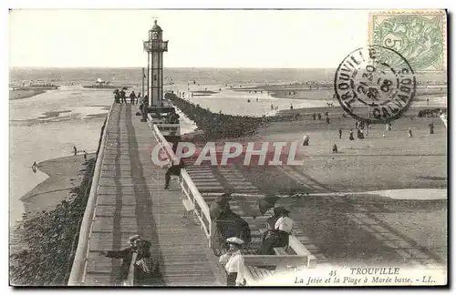 Ansichtskarte AK Trouville La Jetee et la Plage a Maree basse