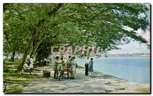 Cartes postales moderne A seaside scene along the Johore Straits in Johore Bahru Malaisie Malaysia