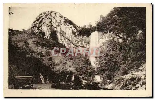 Ansichtskarte AK Jura De St Claude a La Faucille Cascade et rocher dit du Chapeau de Gendarme