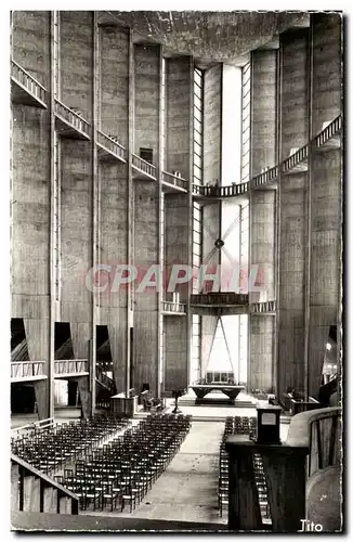 Ansichtskarte AK Royan Interieur de I Eglise Notre Dame