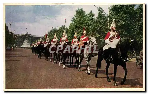 Ansichtskarte AK Horse Guards In The Mall London Cheval Horse Militaria