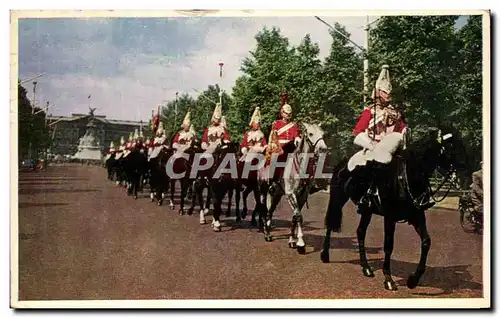 Cartes postales Horse Guards In The Mall London Cheval Horse Militaria