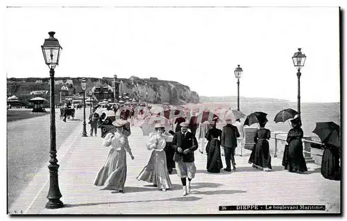 Cartes postales Dieppe Le boulevard Maritime