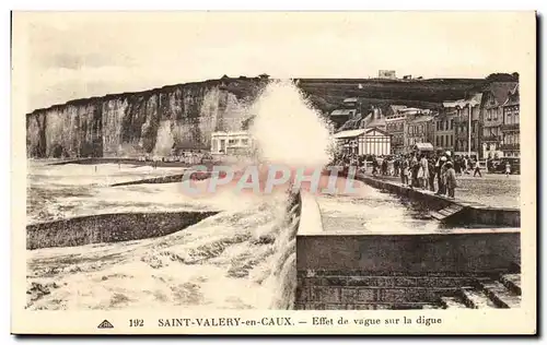 Cartes postales Saint Valery en Caux Effet de Vague Sur la digue