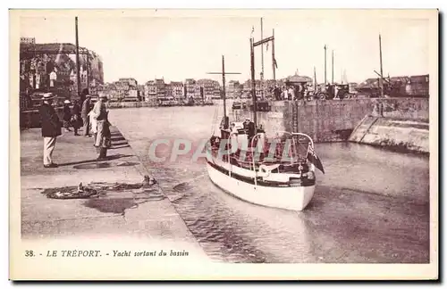 Cartes postales Treport Yacht sortant du bassin Bateau