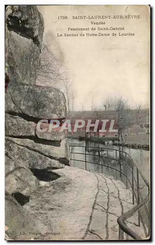 Ansichtskarte AK Saint Laurent Sur Sevre Pensionnat de Saint Gabriel Le sentier de Notre Dame de Lourdes